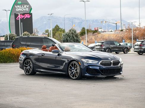 Used 2022 BMW M850i xDrive Convertible w/ Driving Assistance Package image 4
