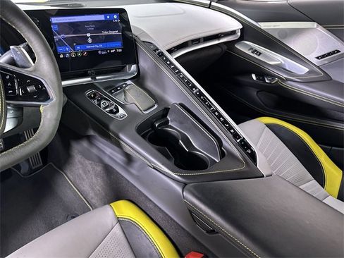 Used 2022 Chevrolet Corvette Stingray Premium Cpe image 36