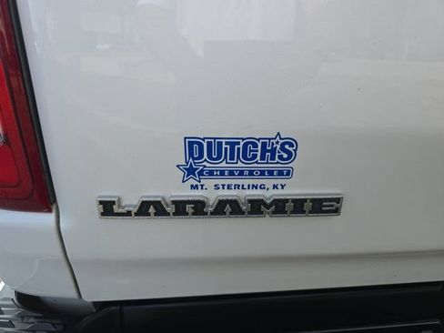 Used 2022 RAM 1500 Laramie AWD/4WD image 14