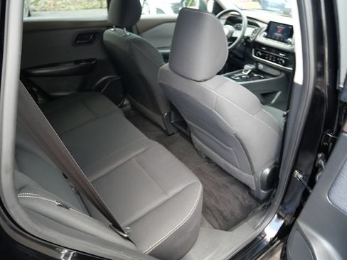 Used 2023 Nissan Rogue S AWD/4WD image 22