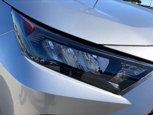 Certified 2021 Toyota RAV4 LE w/ Carpet Mat Package (TMS) image 26