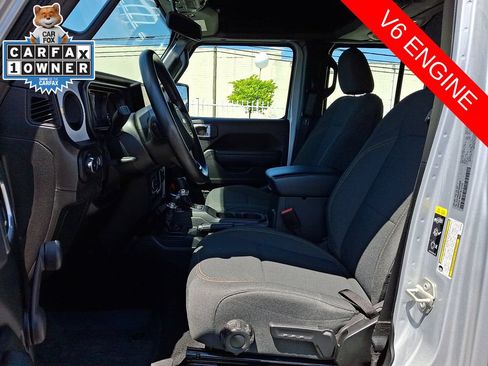 Used 2024 Jeep Wrangler Unlimited Sport AWD/4WD image 13