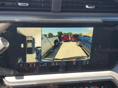New 2026 GMC Sierra 3500 AT4 w/ AT4 Premium Plus Package AWD/4WD image 23