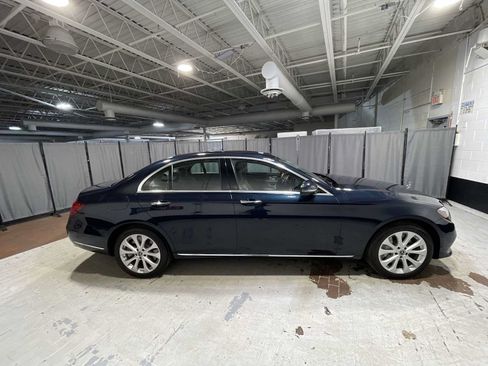 Used 2018 Mercedes-Benz E 400 4MATIC Sedan image 27