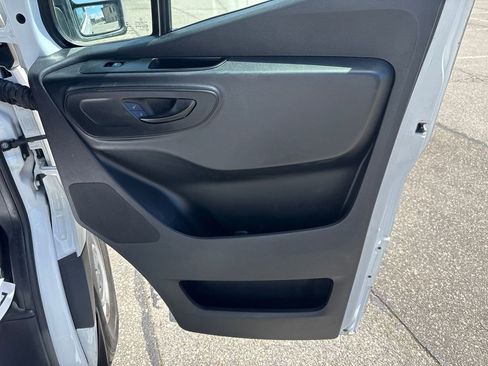 Used 2020 Mercedes-Benz Sprinter 2500 w/ Driver Convenience Package image 20