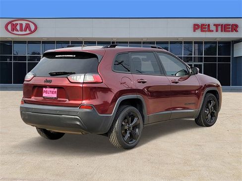 Used 2019 Jeep Cherokee Latitude Plus image 4