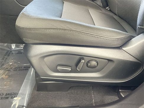 Used 2022 Ford Explorer XLT image 23