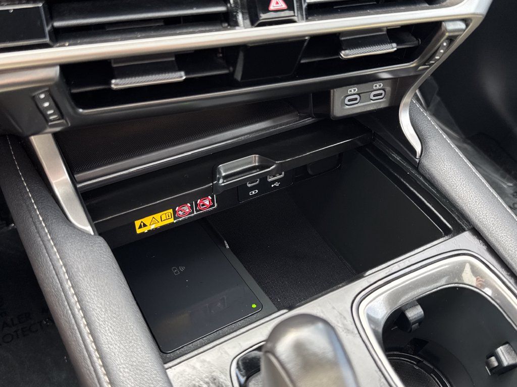 Used 2025 Lexus RX 350h AWD/4WD image 25