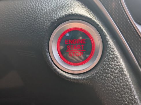 Used 2019 Honda Accord Sport image 16