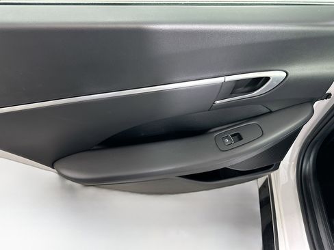 Used 2025 Hyundai Sonata SEL image 25