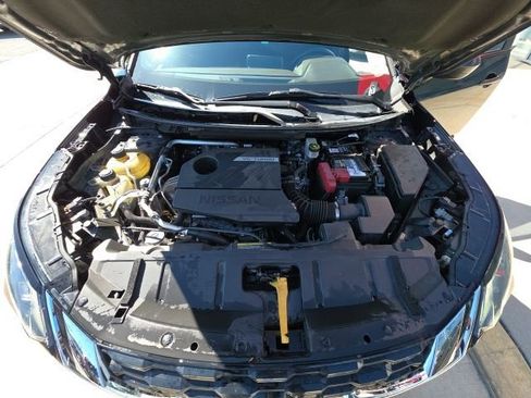 Used 2023 Nissan Rogue S image 27
