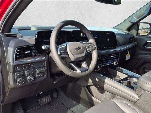 New 2026 Chevrolet Suburban Z71 AWD/4WD image 7