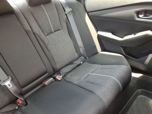 Used 2025 Honda Accord Sport image 26
