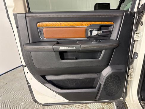 Used 2017 RAM 1500 Laramie Longhorn image 23