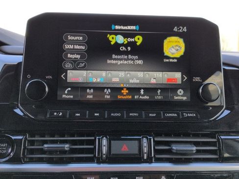 Certified 2025 Nissan Pathfinder SL AWD/4WD image 23