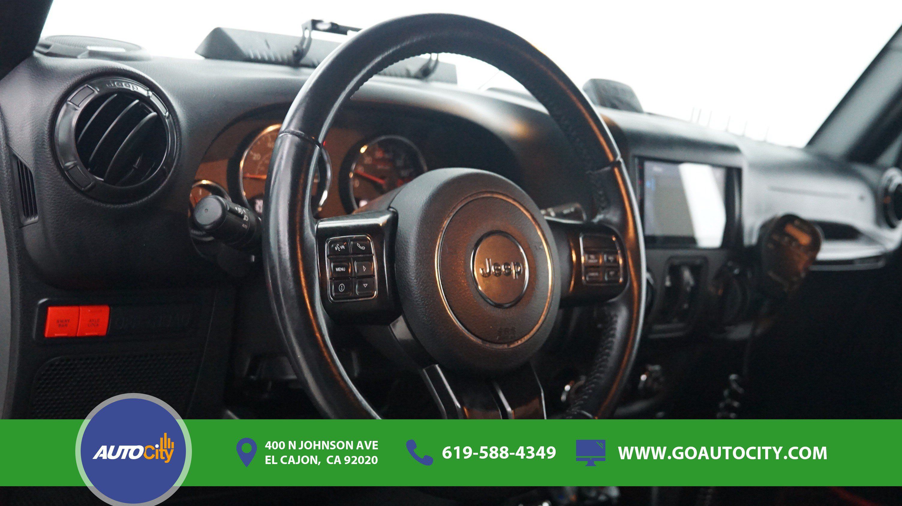 Used 2017 Jeep Wrangler Unlimited Rubicon AWD/4WD image 17