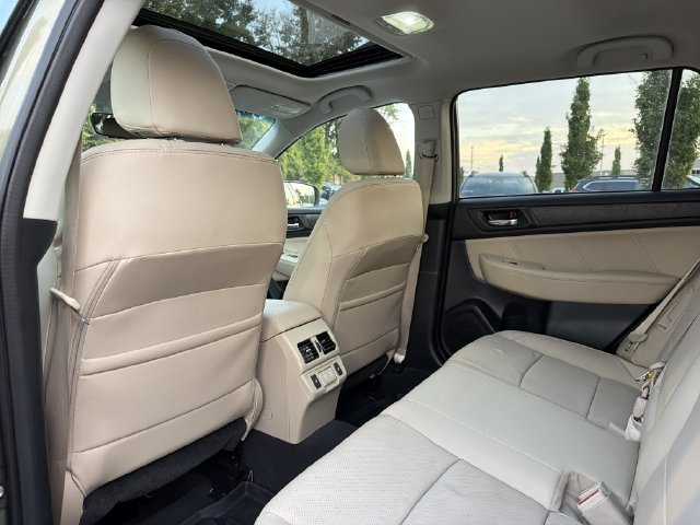 Used 2019 Subaru Outback 2.5i Limited w/ Popular Package #2 AWD/4WD image 12
