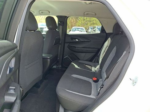 Used 2023 Chevrolet TrailBlazer LT FWD image 20