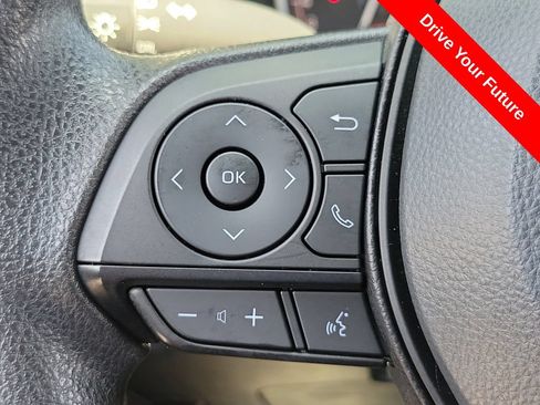Used 2025 Toyota RAV4 LE FWD image 5
