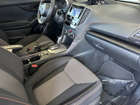 Used 2023 Subaru Crosstrek 2.0i Premium AWD/4WD image 15