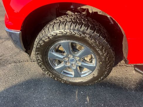 Used 2018 Ford F150 XLT w/ Equipment Group 302A Luxury image 28