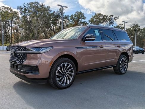 New 2025 Lincoln Navigator Black Label image 8