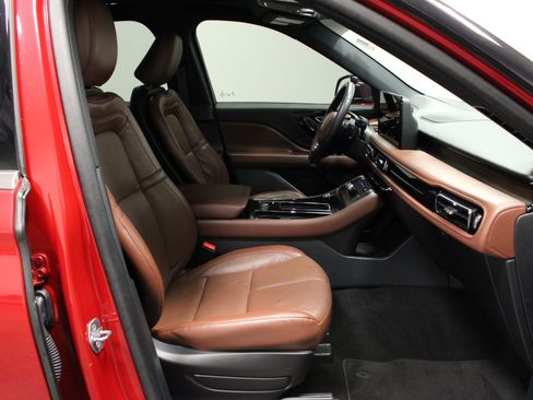 Used 2025 Lincoln Aviator Reserve w/ Illumination Package image 15