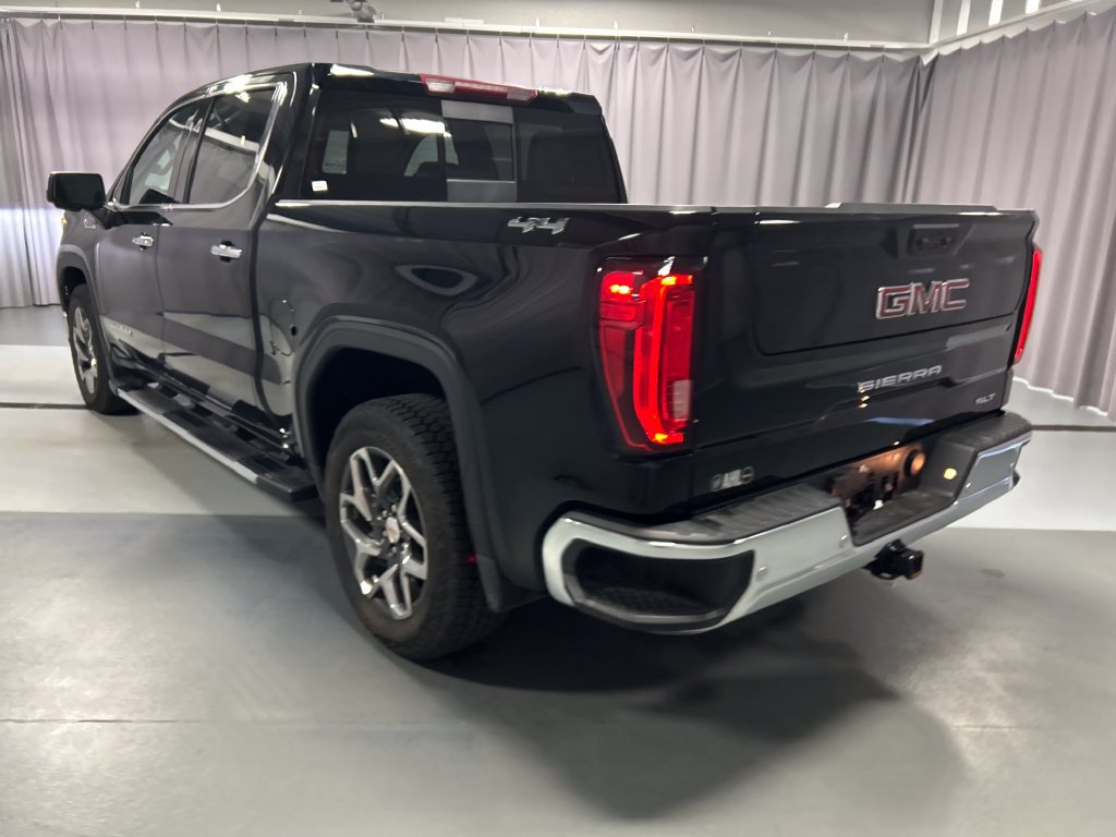 Used 2024 GMC Sierra 1500 SLT w/ SLT Premium Plus Package AWD/4WD image 5