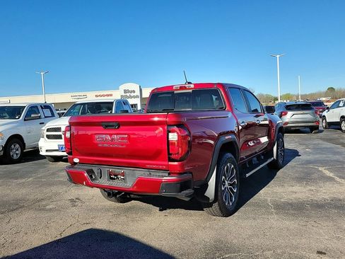 Used 2024 GMC Canyon Denali image 5