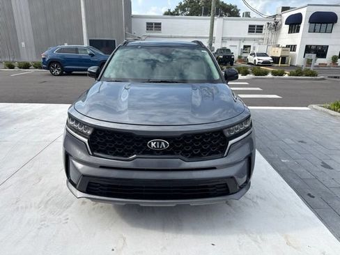 Used 2021 Kia Sorento S w/ Panoramic Sunroof Package FWD image 16
