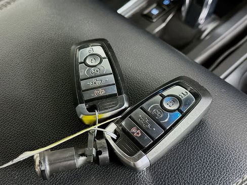 Certified 2021 Ford F150 Lariat w/ Tow Technology Package image 21