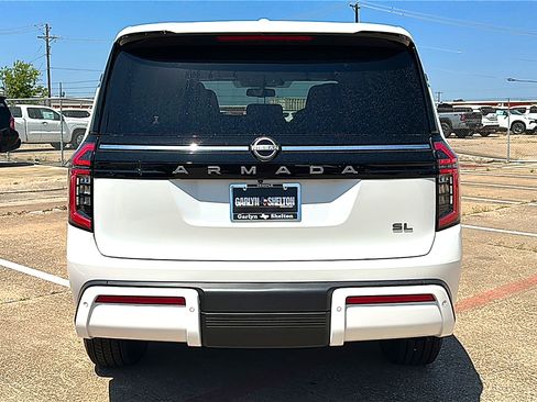 New 2026 Nissan Armada SL w/ Captain's Chari Seat Package AWD/4WD image 7