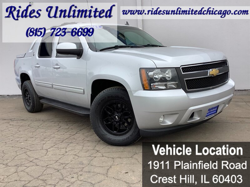 Used 2013 Chevrolet Avalanche LS RWD image 9
