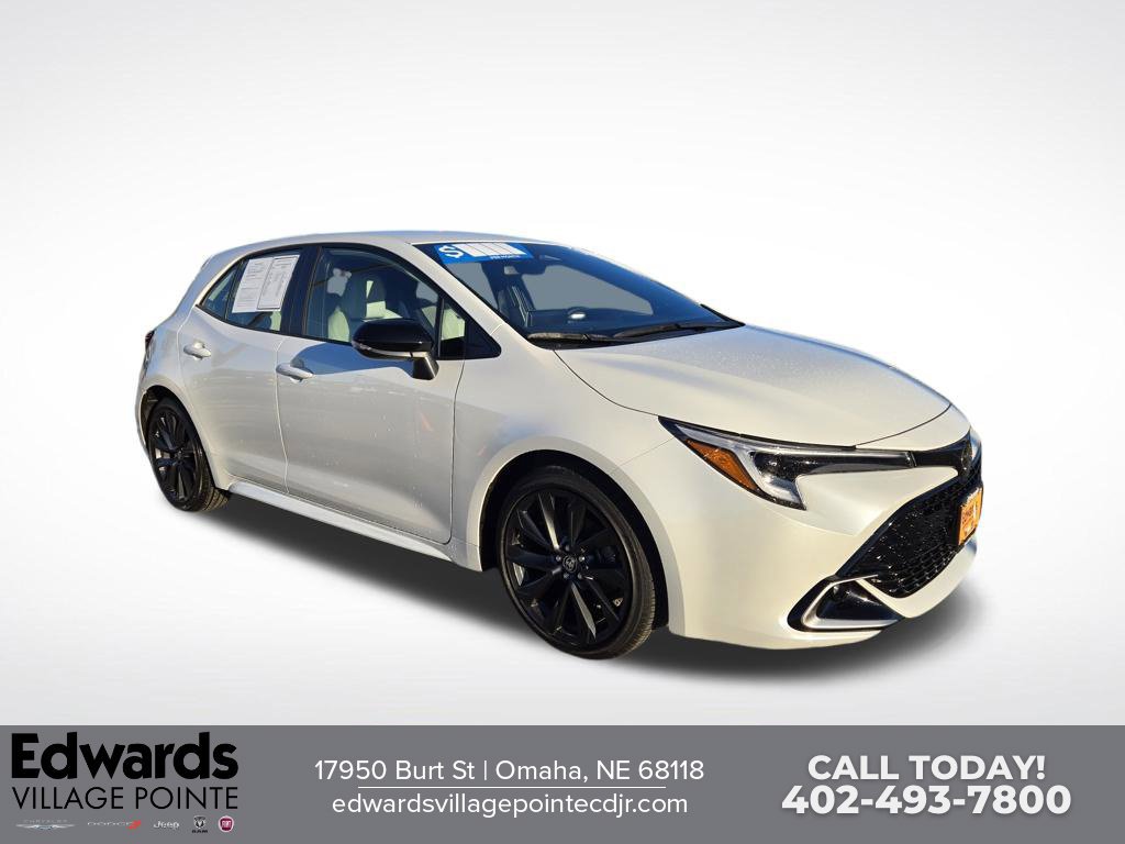 Used 2026 Toyota Corolla XSE FWD image 1
