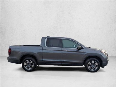 Used 2018 Honda Ridgeline RTL-T image 4
