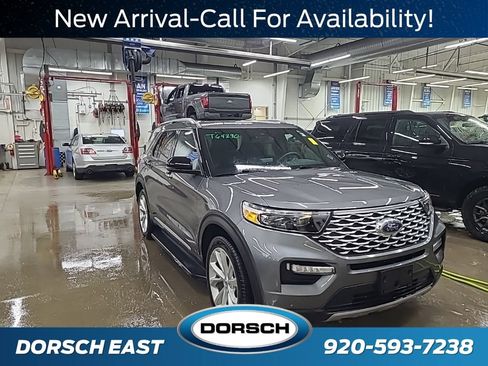 Certified 2024 Ford Explorer Platinum w/ Technology Package AWD/4WD image 1