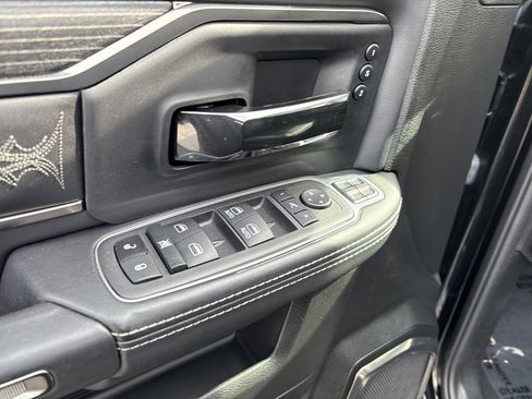 Used 2023 RAM 3500 Limited w/ Night Edition image 16