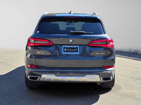 Used 2019 BMW X5 xDrive40i w/ Premium Package 2 AWD/4WD image 4