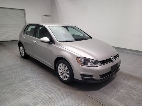 Used 2015 Volkswagen Golf 4-Door FWD image 13