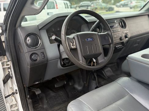 Used 2015 Ford F250 XL w/ Power Equipment Group image 15