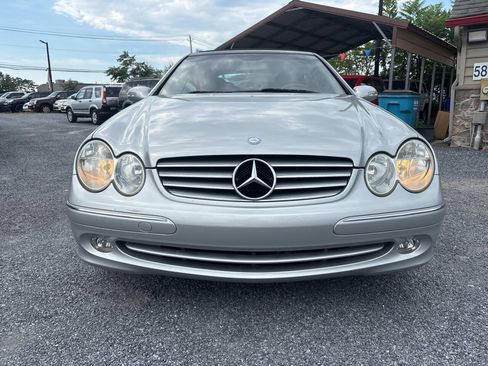 Used 2005 Mercedes-Benz CLK 320 Cabriolet image 3