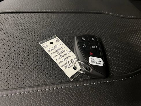 Used 2024 GMC Sierra 1500 Denali w/ Technology Package image 30