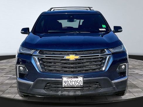 Used 2023 Chevrolet Traverse LT image 28