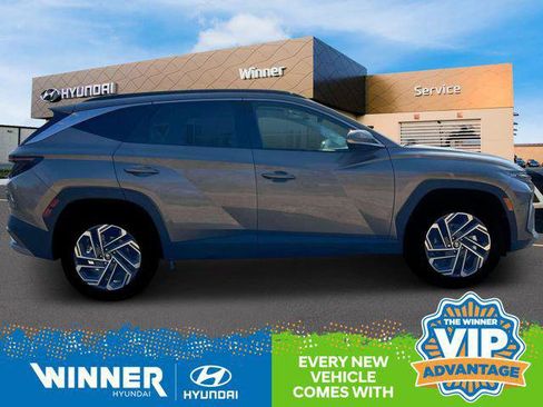 New 2025 Hyundai Tucson Limited w/ Tow & Go Package image 9