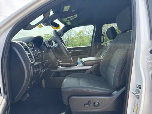 Used 2025 RAM 1500 Big Horn AWD/4WD image 15
