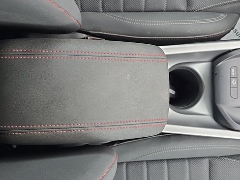 Certified 2024 Dodge Hornet GT w/ Cold Weather Group image 30