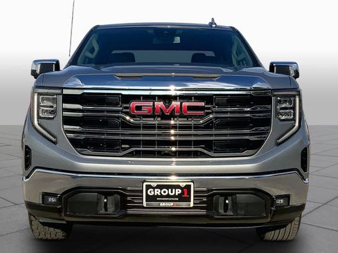 Used 2026 GMC Sierra 1500 SLT AWD/4WD image 4