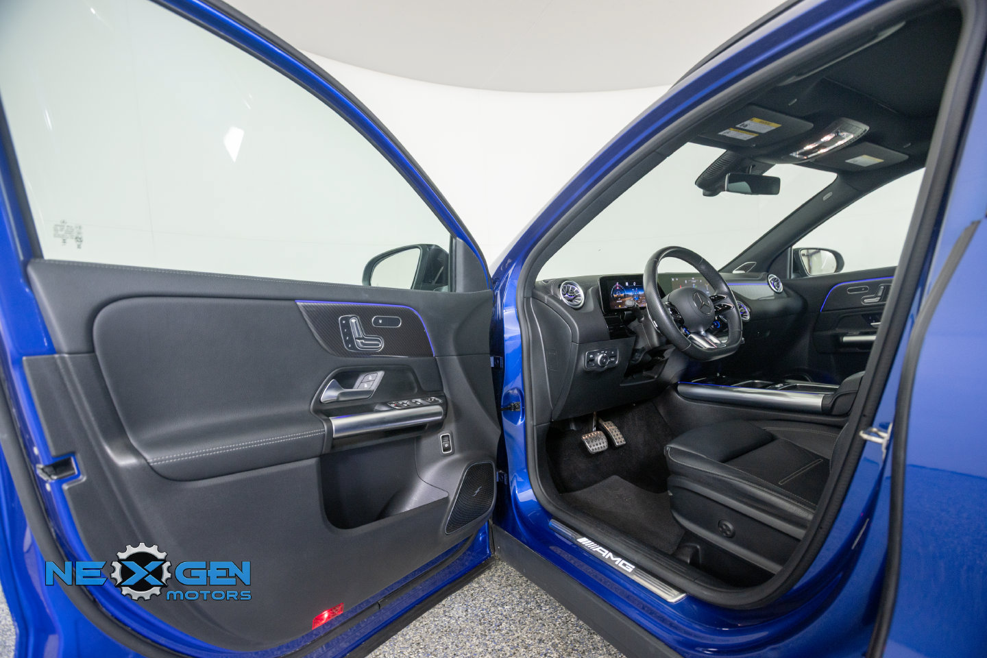 Used 2024 Mercedes-Benz GLA 35 AMG 4MATIC image 12