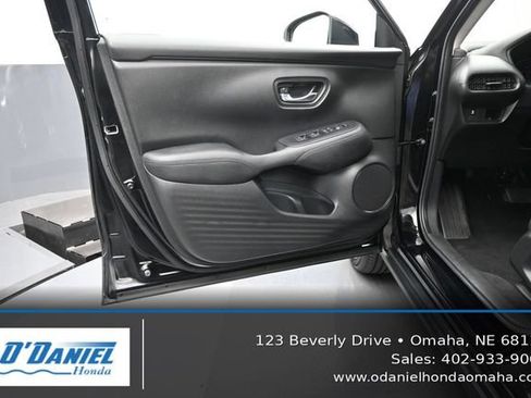 Used 2024 Honda HR-V LX image 23