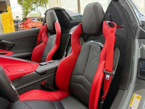 Used 2024 Chevrolet Corvette Z06 w/ Stealth Interior Trim Package RWD image 17